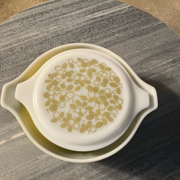 Pyrex 474, 473 olive verde with casserole dish with lids - Picture 14 of 15